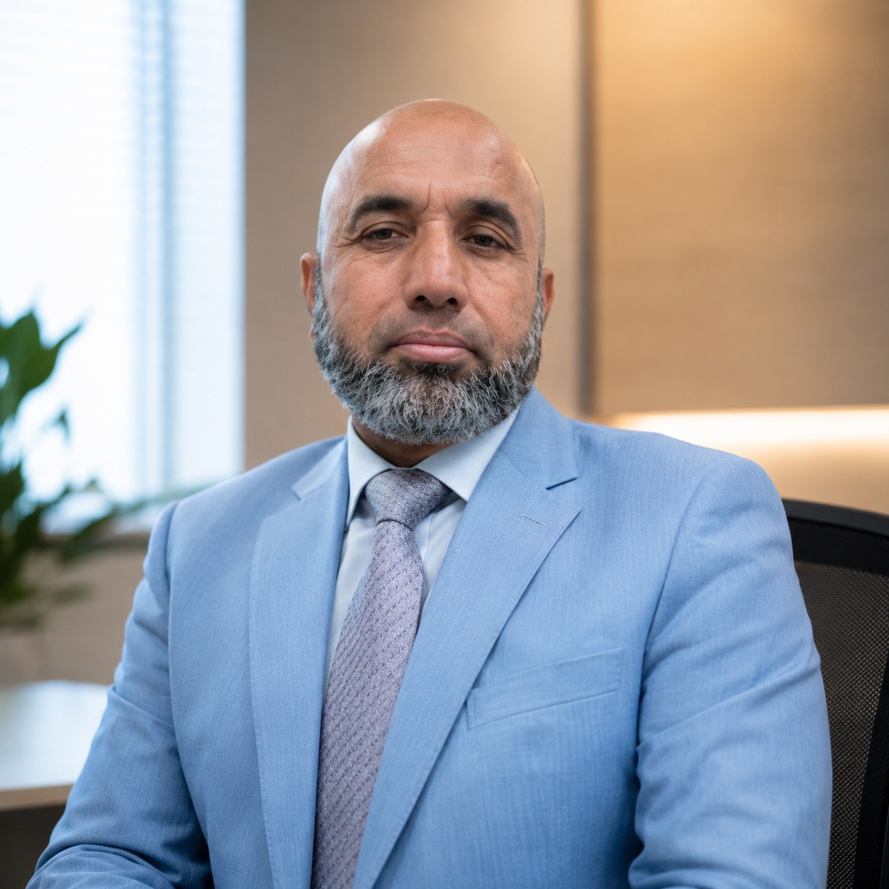 Raja Mureed, Client Relations